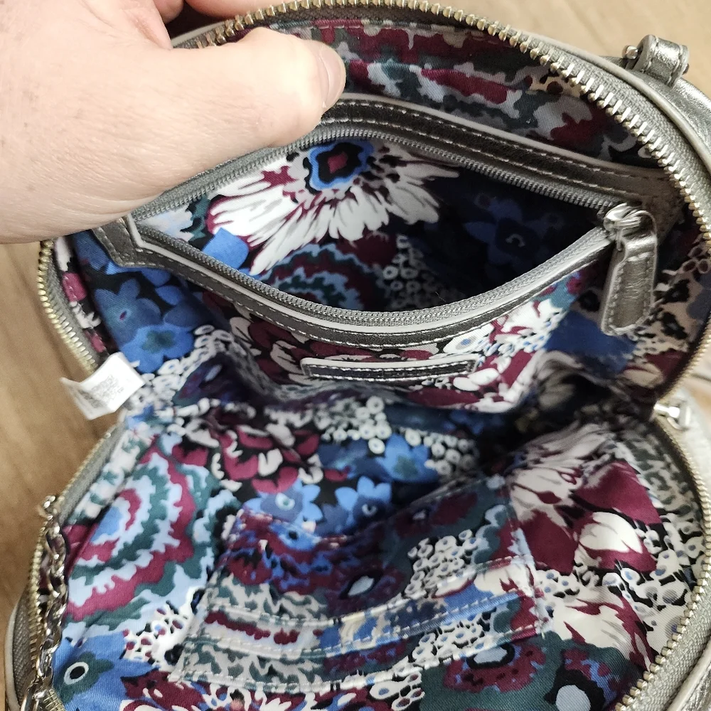 Vera Bradley Women's leather Elena Sycamore Square Crossbody metallic silver - Picture 8 of 16